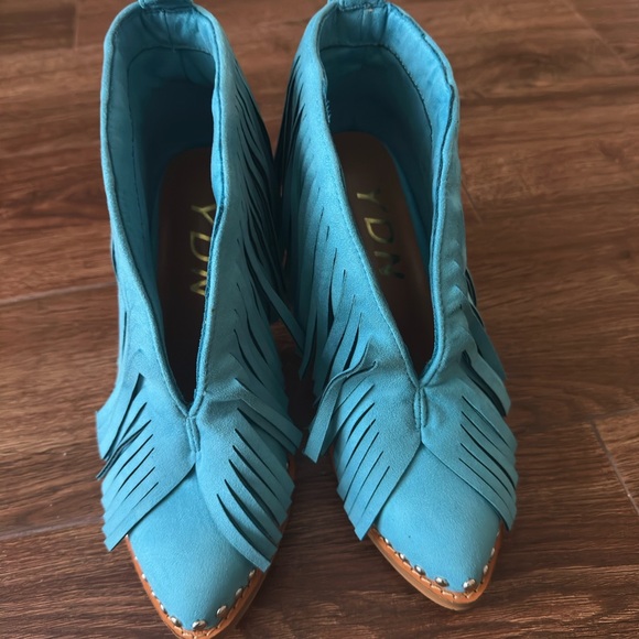 YDN Shoes - YDN Women's Turquoise Fringe Ankle Booties